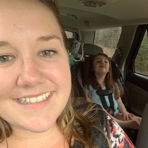 Meet your Posher, Kelsie